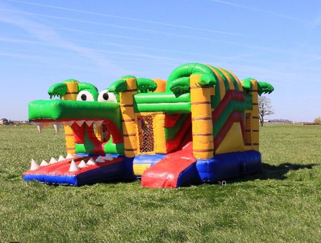 Springkussen huren in Lochem - Spring & Party Verhuur, Ophalen of Verzenden, Gebruikt