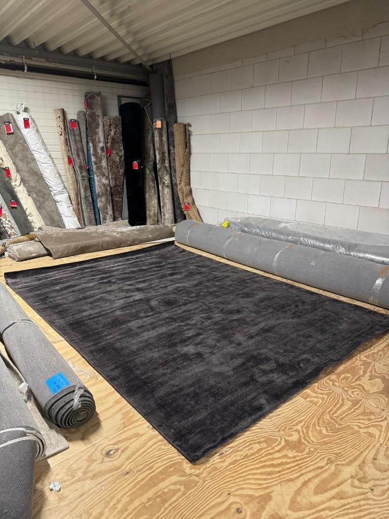 Vloerkleed Davis Grijs l Whoon |Room108 lvan €1459 voor €729, Ophalen, Gebruikt, 200 cm of meer, 200 cm of meer