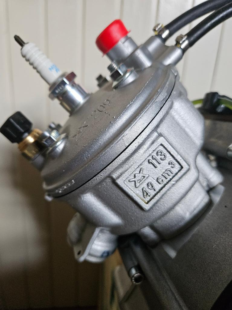 Minarelli AM6 blok 100% NIEUW & ORIGINEEL motorblok Gen2, Ophalen, TZR DT MRT BETA RR, Blok, Am6