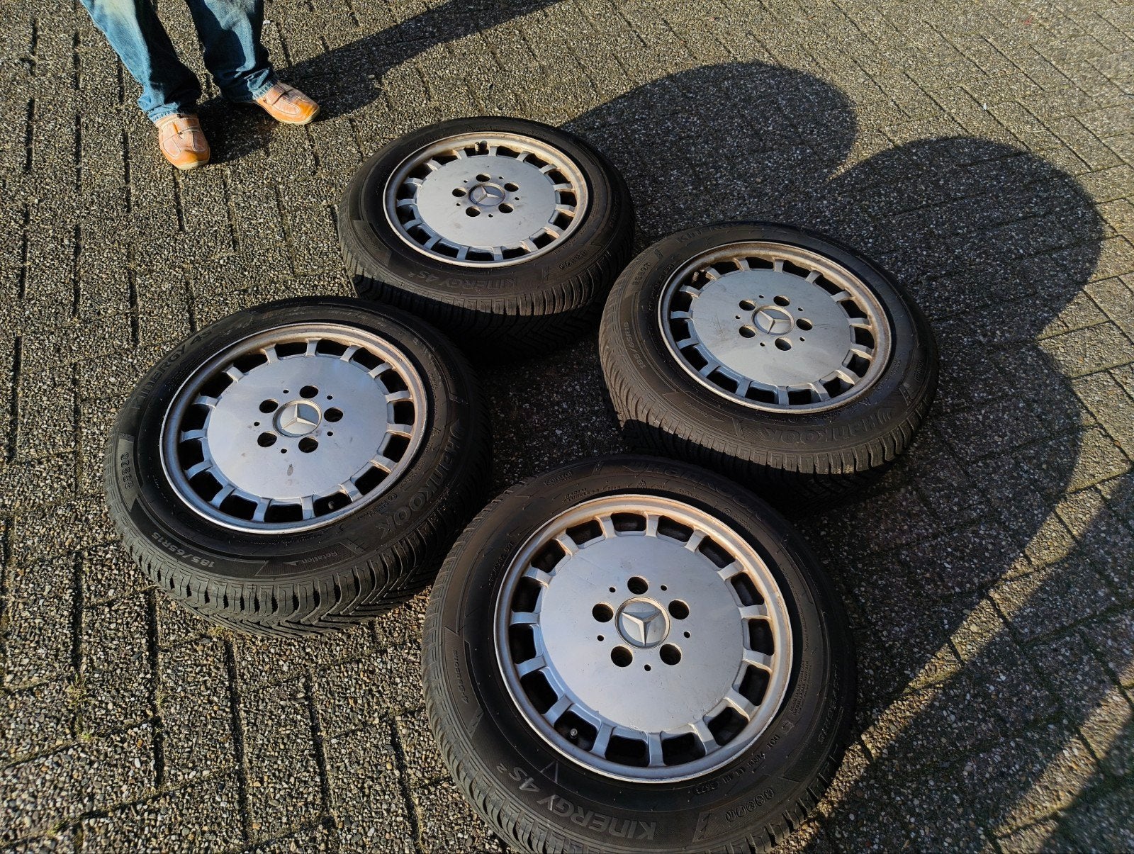4 Mercedes-Benz gullideckel / putdeksel velgen, Ophalen, Gebruikt, 15 inch, Banden en Velgen