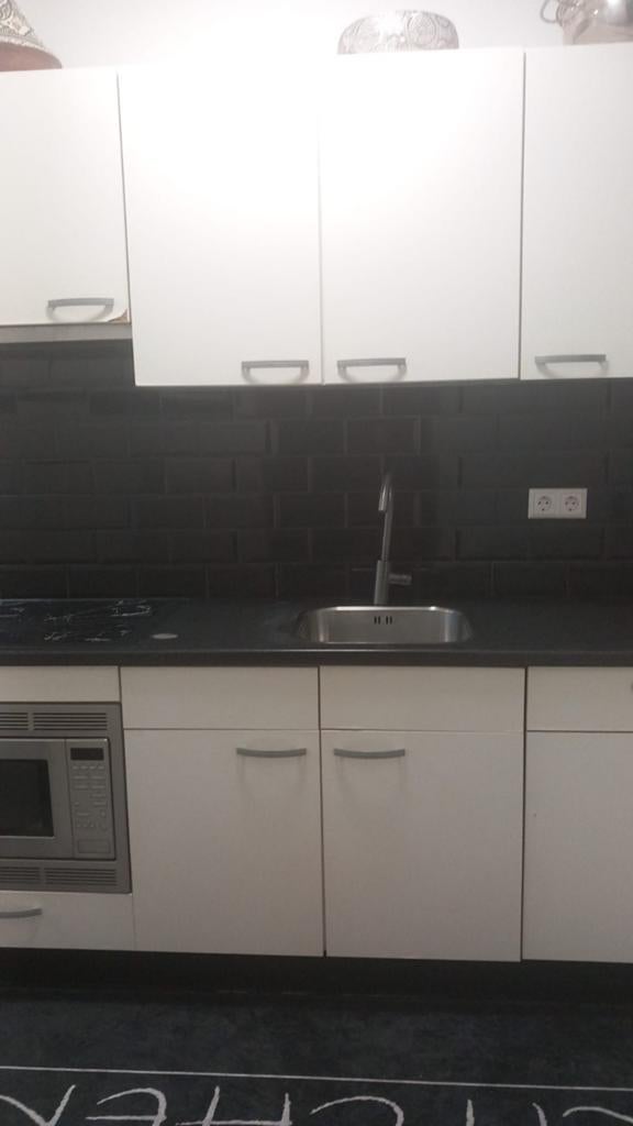 Gratis inbouwkeuken, Huis en Inrichting, Keuken | Complete keukens, Ophalen of Verzenden, Gebruikt, Hoekkeuken
