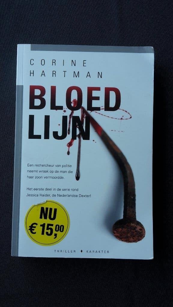 Corine Hartman - Bloedlijn, Ophalen of Verzenden, Gelezen, Corine Hartman