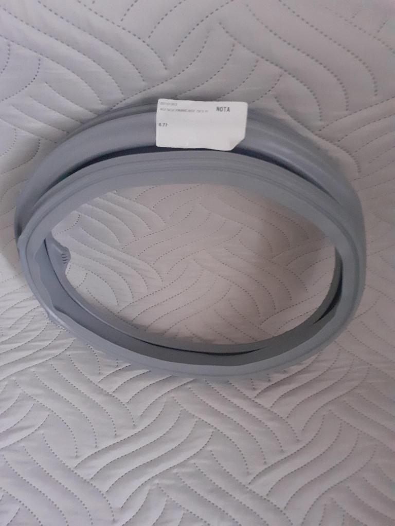 manchet wasmachine, 1200 tot 1600 toeren, Minder dan 85 cm, Minder dan 4 kg, Bovenlader