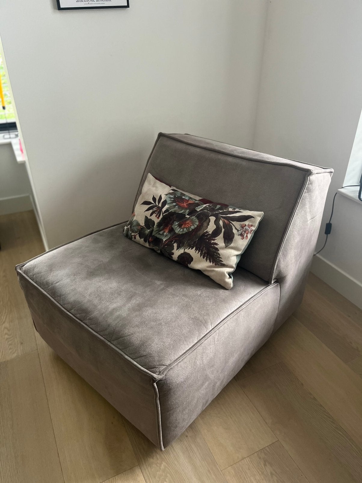 Suede fauteuil, Huis en Inrichting, Fauteuils, Ophalen, 75 tot 100 cm, Zo goed als nieuw, Stof
