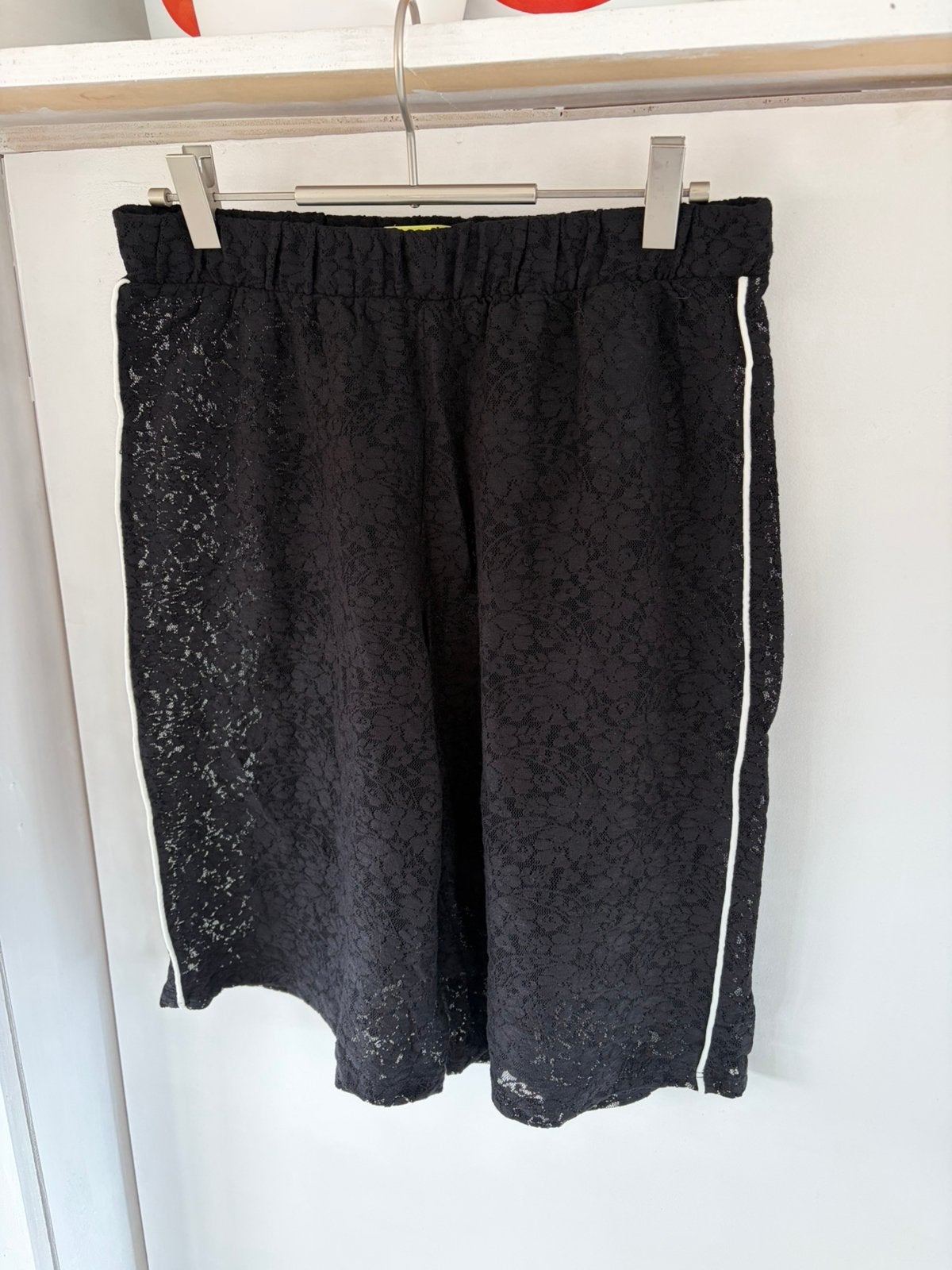 Zwart kanten short JJXX maat M, Maat 38/40 (M), Kort, Zwart, Ophalen of Verzenden
