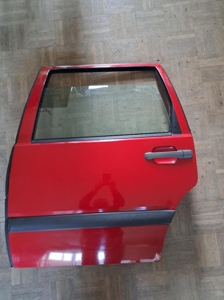 volvo 850, portier, deur + motorkap scharnieren, Auto-onderdelen, Ophalen, Gebruikt, Deur, Achter
