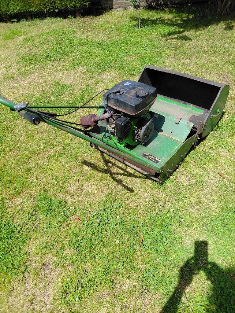 roberine kooimaaier, Gebruikt, Opvangbak, Benzine-grasmaaier, 50 cm of meer
