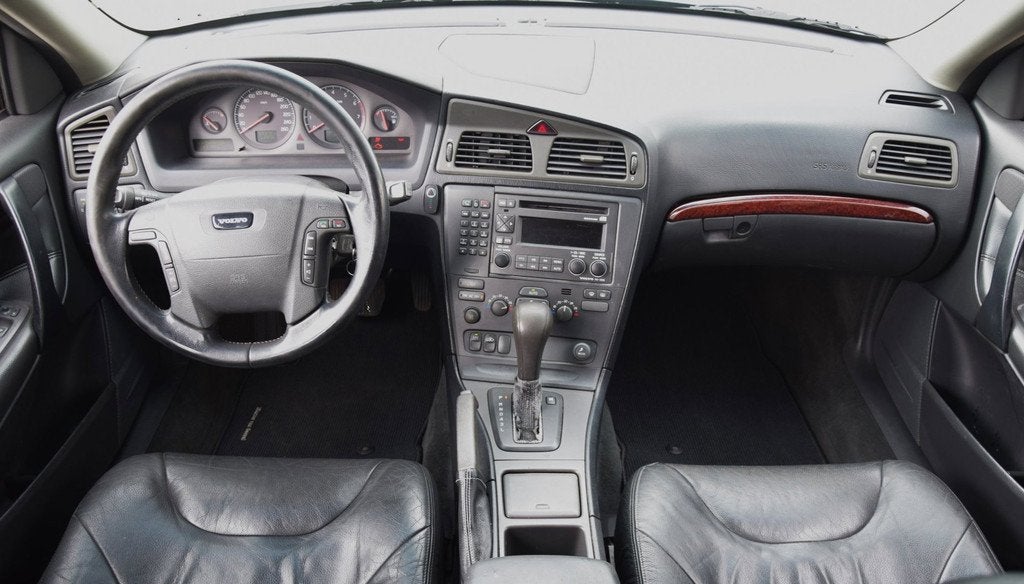 Volvo V70 2.4 Automaat & Leer Lpg G3 170 pk, Auto's, Volvo, 1578 kg, 2435 cc, Grijs, Te koop