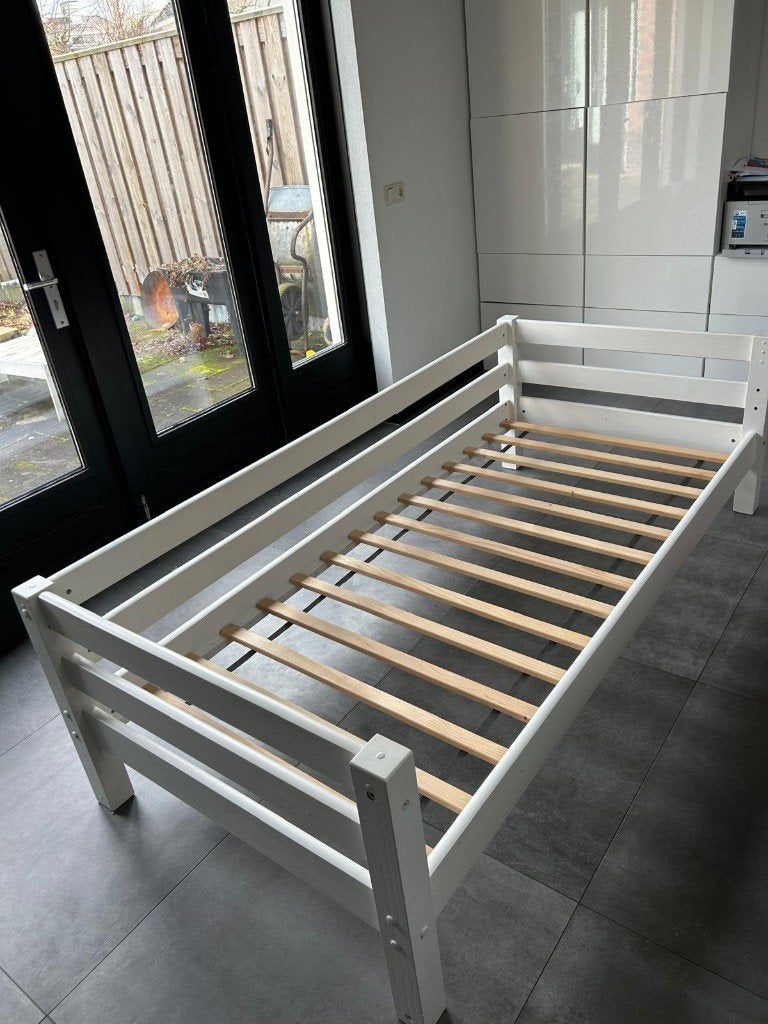 Flexa bed 200x90, Ophalen, 85 tot 100 cm, Zo goed als nieuw, Lattenbodem