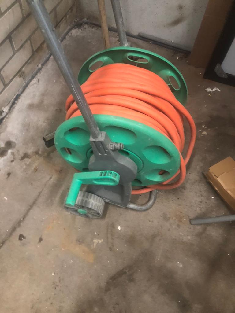 Tuinslang 25 meter, Ophalen, Zo goed als nieuw, Tuinslang