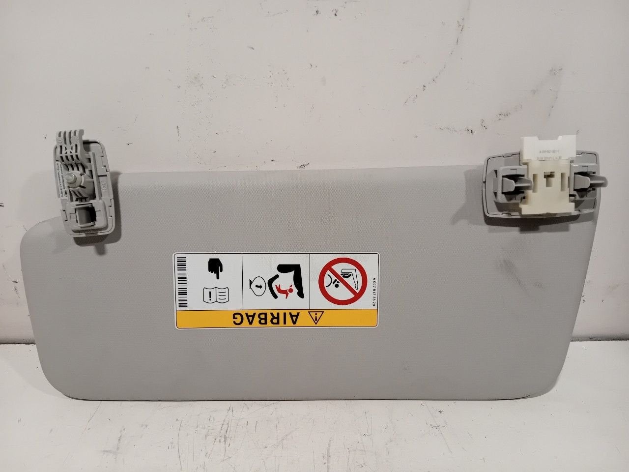 Zonneklep rechts Mercedes-Benz C-Klasse, Auto-onderdelen, Interieur en Bekleding, Onderdelen@venauto.nl, Van der Ven Autorecycling B.V.