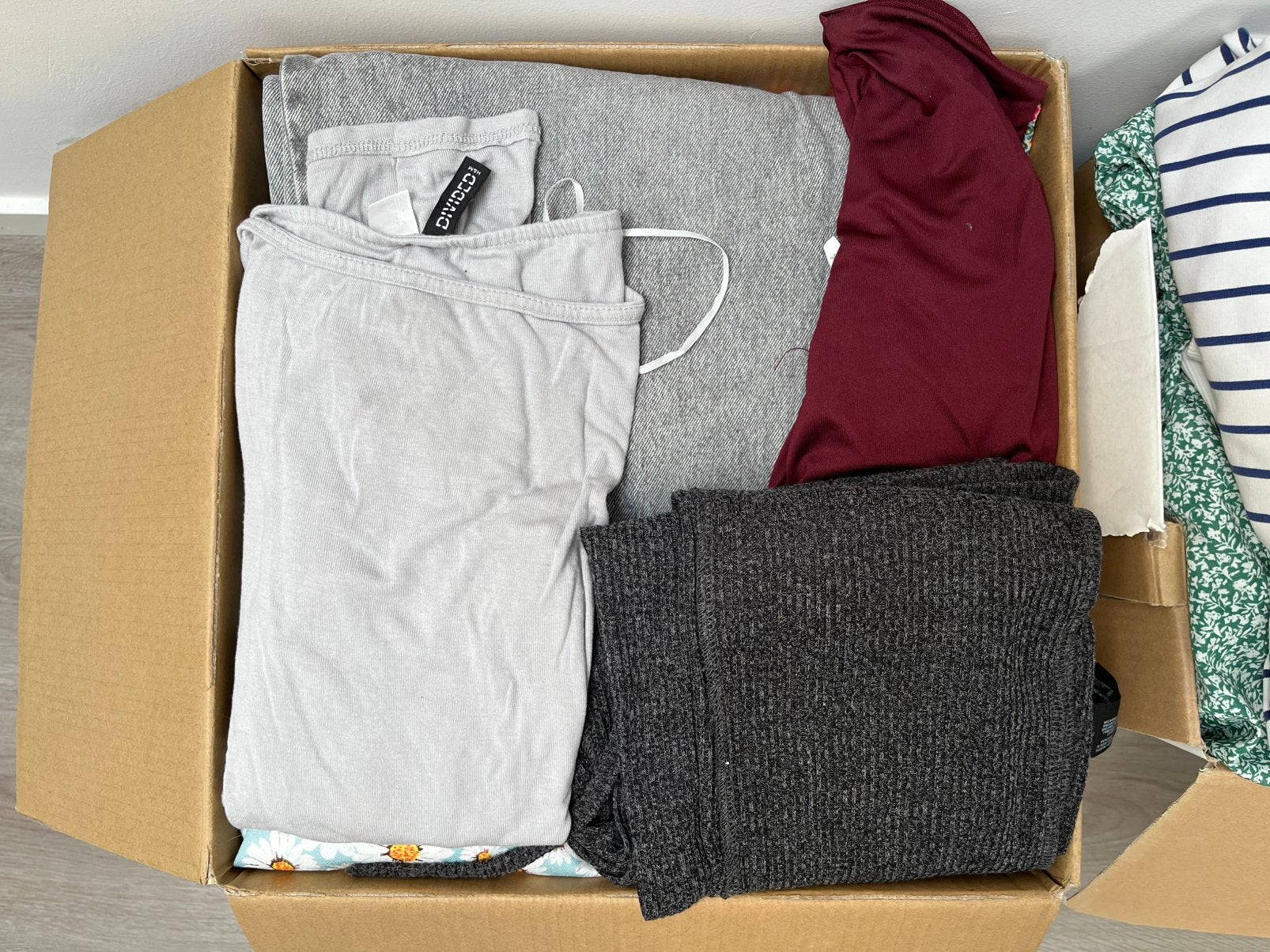 2 dozen vrouwenkleding, Ophalen, Zo goed als nieuw, Maat 36 (S)