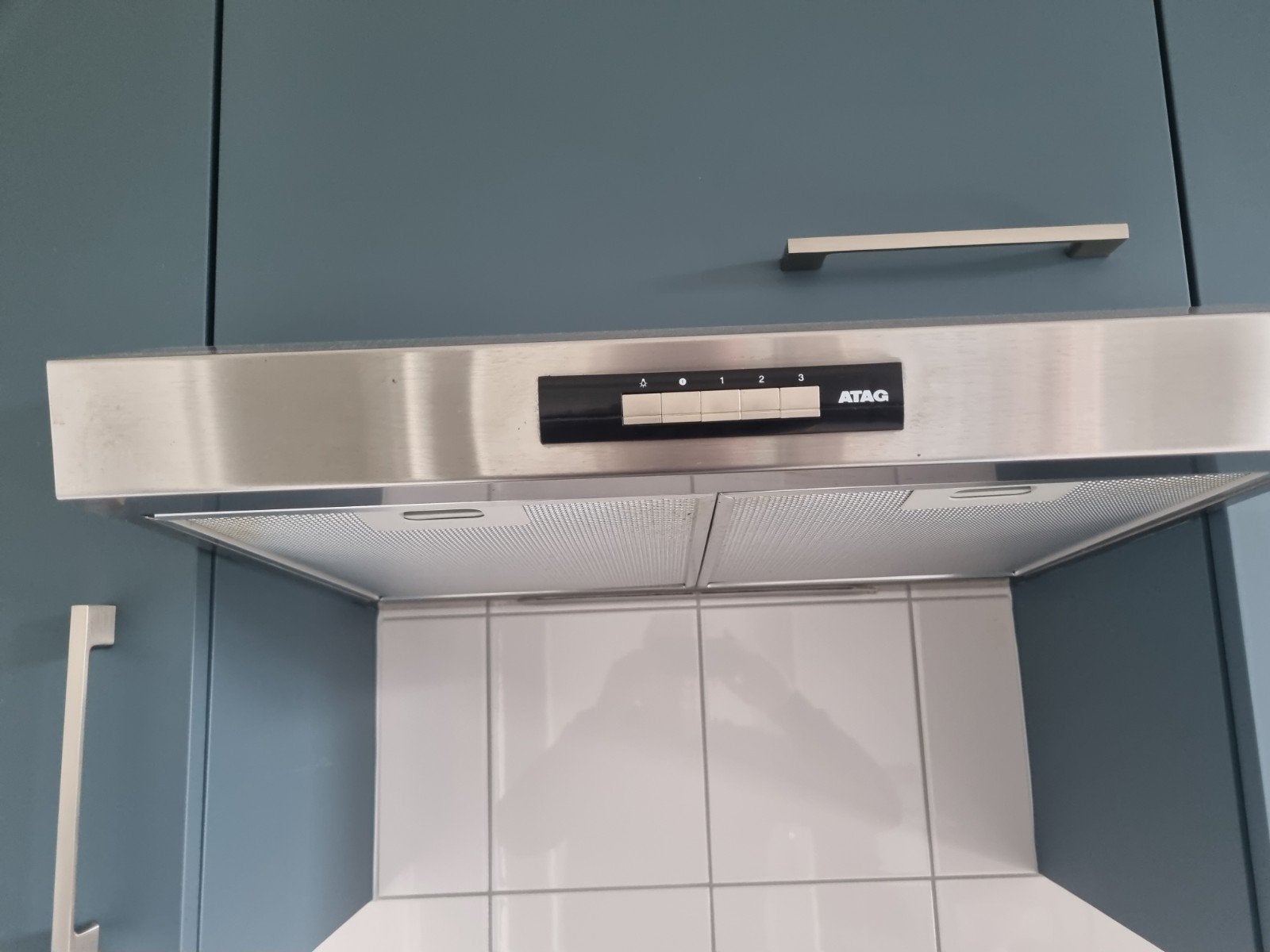 afzuigkap  5jaar oud, Ophalen, 200 tot 400 m³ per uur, Wandschouwkap