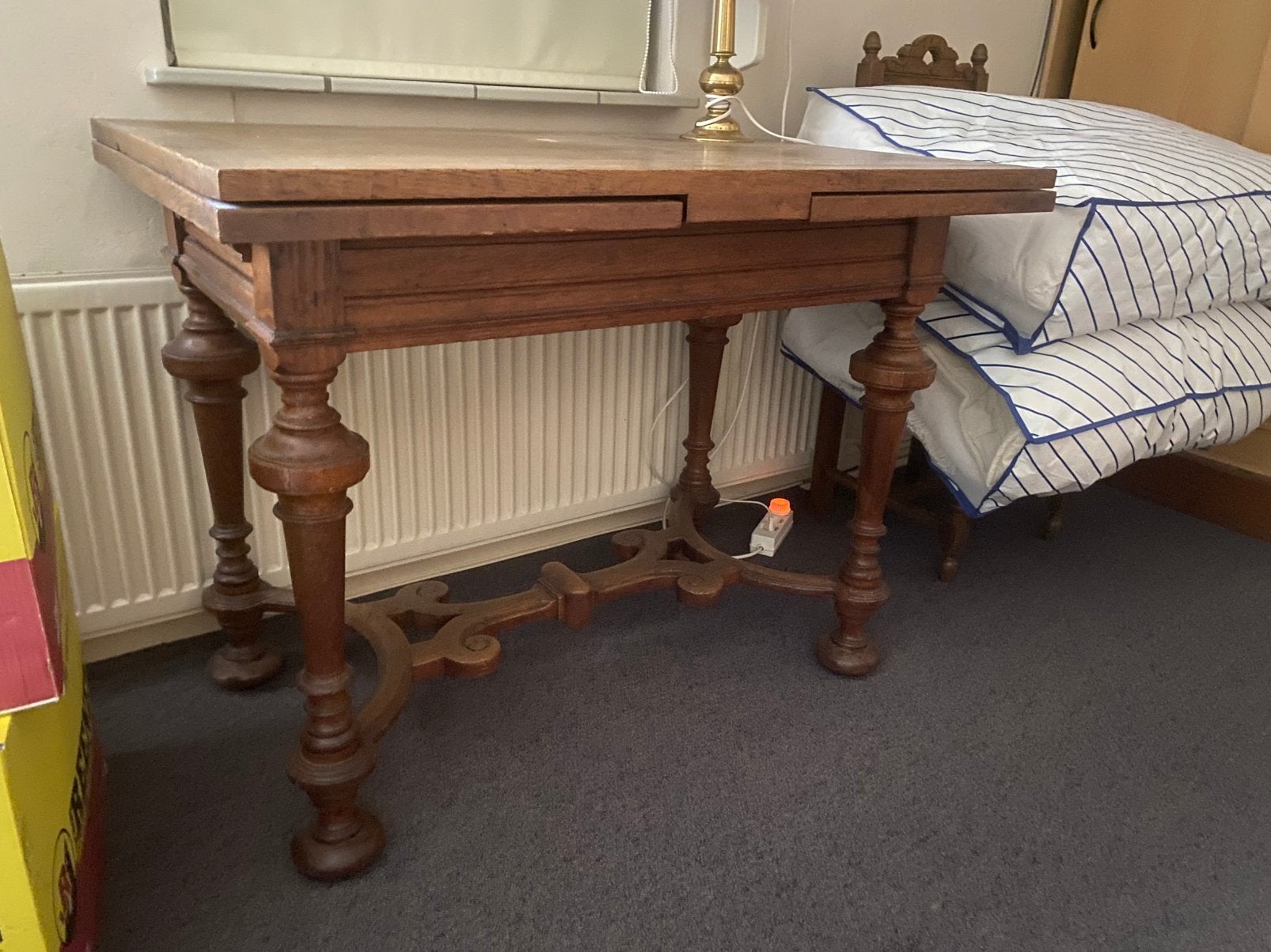 Antieke Mechelse tafel uitschuifbaar met 4 stoelen, Ophalen