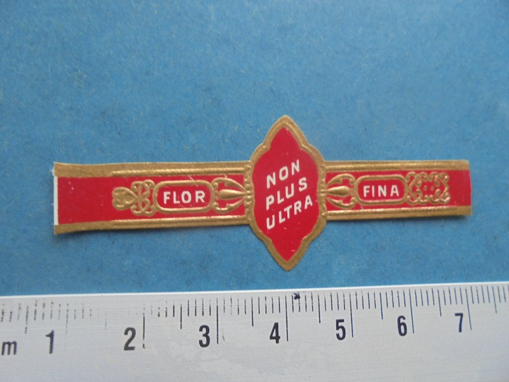 Oude sigarenband Flor Fina / Non Plus Ultra (rood), Ophalen of Verzenden, Zo goed als nieuw, Sigarenbandjes