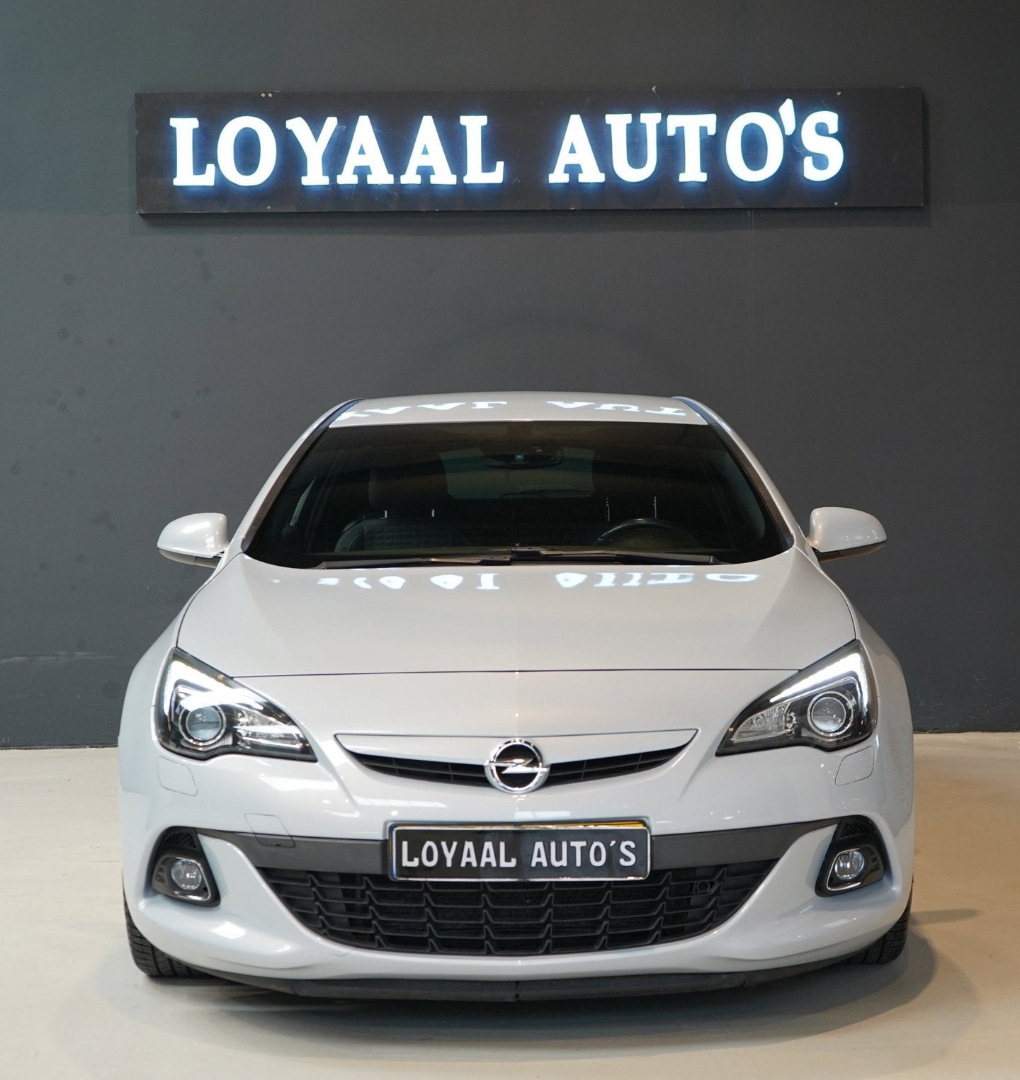 Opel Astra GTC 1.6 Turbo Sport | CRUISE | PDC | NAVI | NAP |, Auto's, Gebruikt, Euro 6, 4 cilinders, Origineel Nederlands
