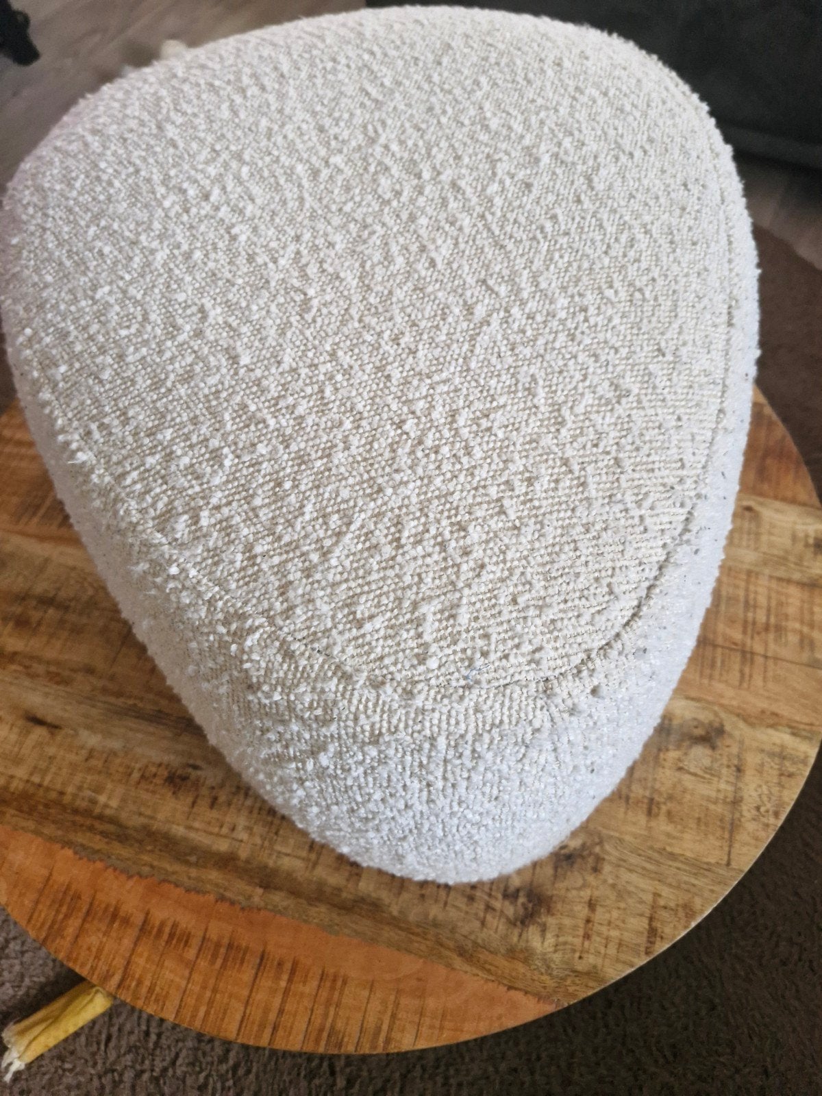 poef teddy creme als nieuw, Huis en Inrichting, Ophalen, Minder dan 50 cm, 50 tot 75 cm, Zo goed als nieuw