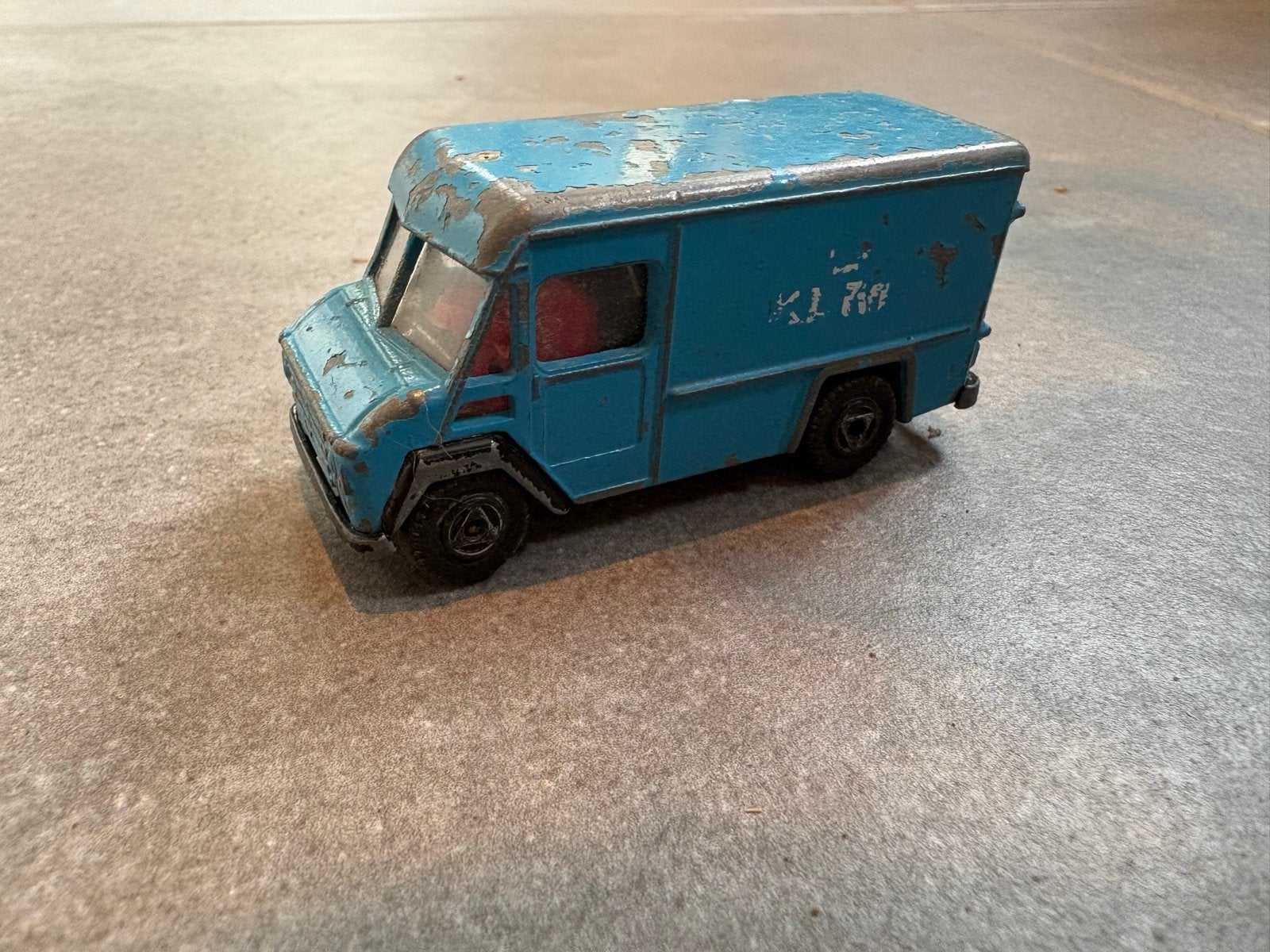 Vintage Efsi KLM bestelwagen - Speelgoedauto, Ophalen, Gebruikt, Overige typen