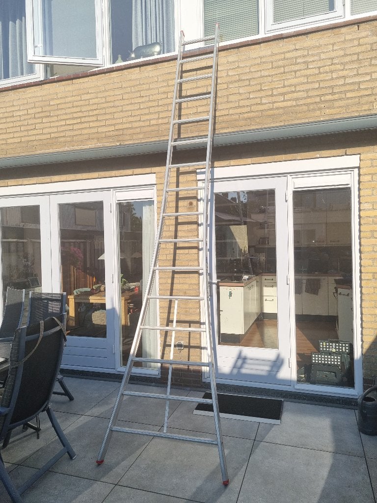 DAS enkele aluminium ladder, 16 treden/sporten, 413 cm lang., Ophalen, Zo goed als nieuw, Ladder, 4 meter of meer