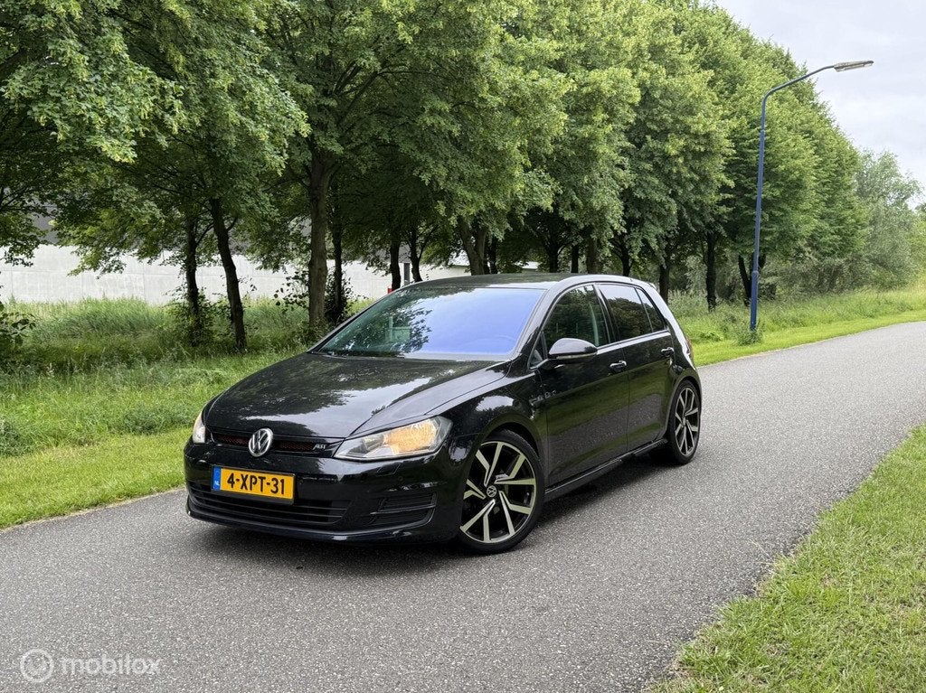 Volkswagen Golf 1.4 TSI ACT Highline*ABT PAKKET*DISTR.VV*NEW, Auto's, Euro 5, Stof, Gebruikt, Zwart