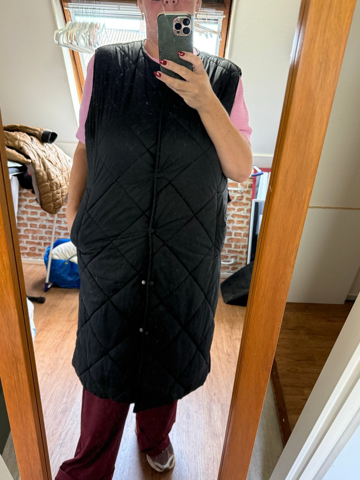H&M gewatteerde lange bodywarmer zwart maat XL 48 50, Ophalen of Verzenden, Zo goed als nieuw, Zwart, Jas of Mantel