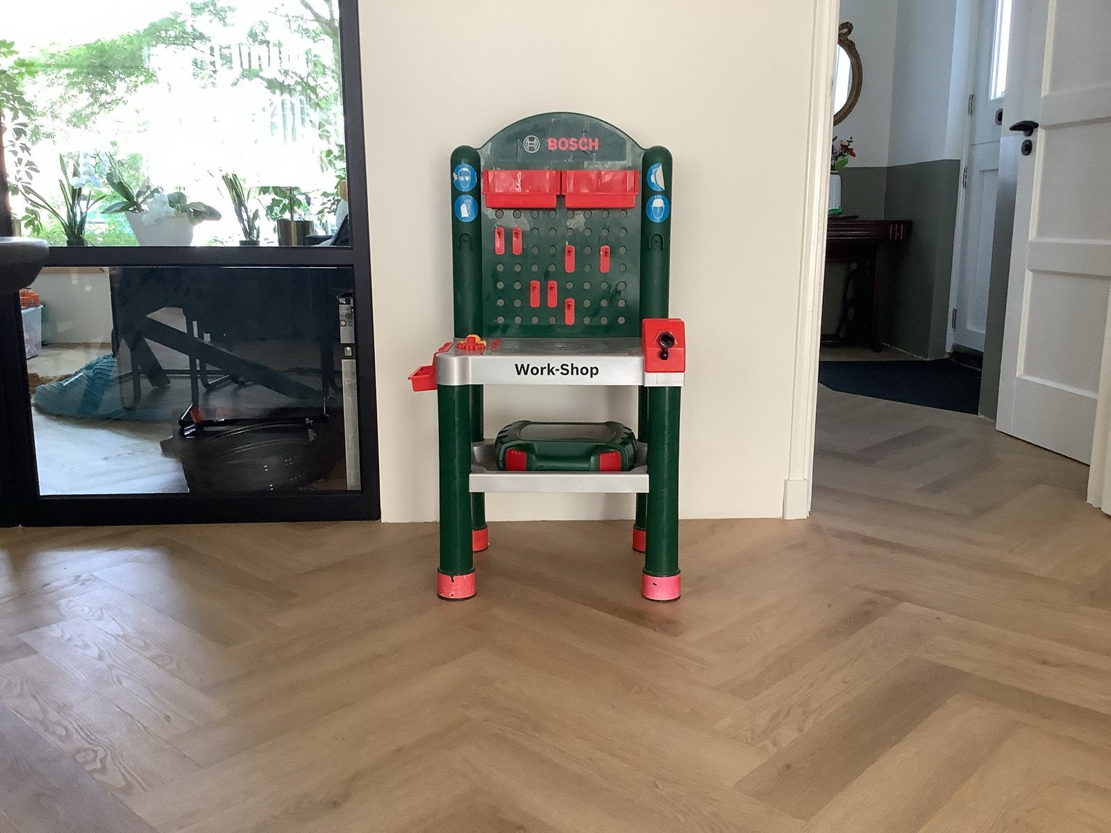 Bosch Work-Shop speelgoed werkbank met gereedschap, Ophalen of Verzenden, Gebruikt, Jongen of Meisje
