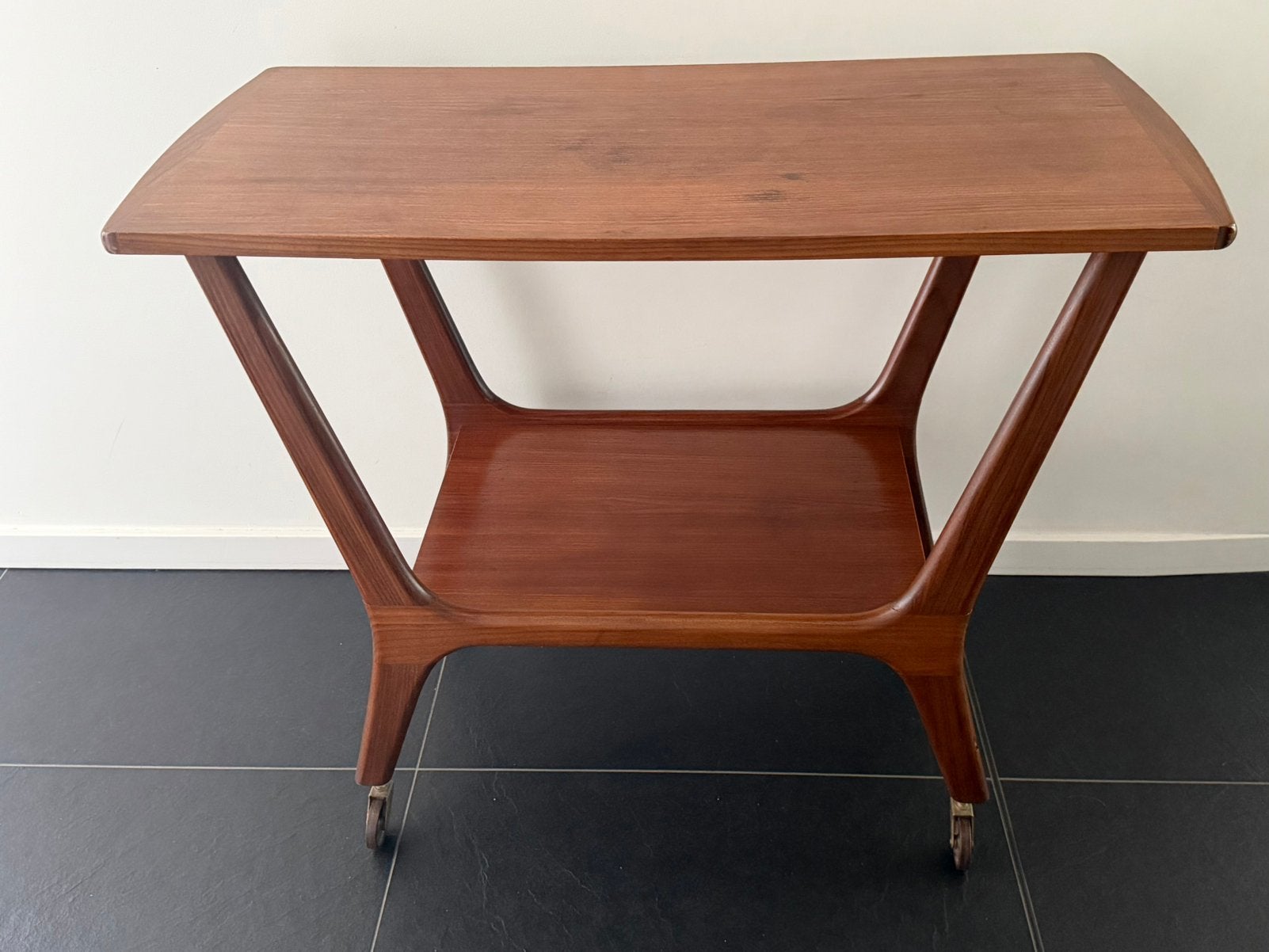 houten theewagen teakhout mid-century, Ophalen, Gebruikt, Mid-century modern design, 75 cm of meer
