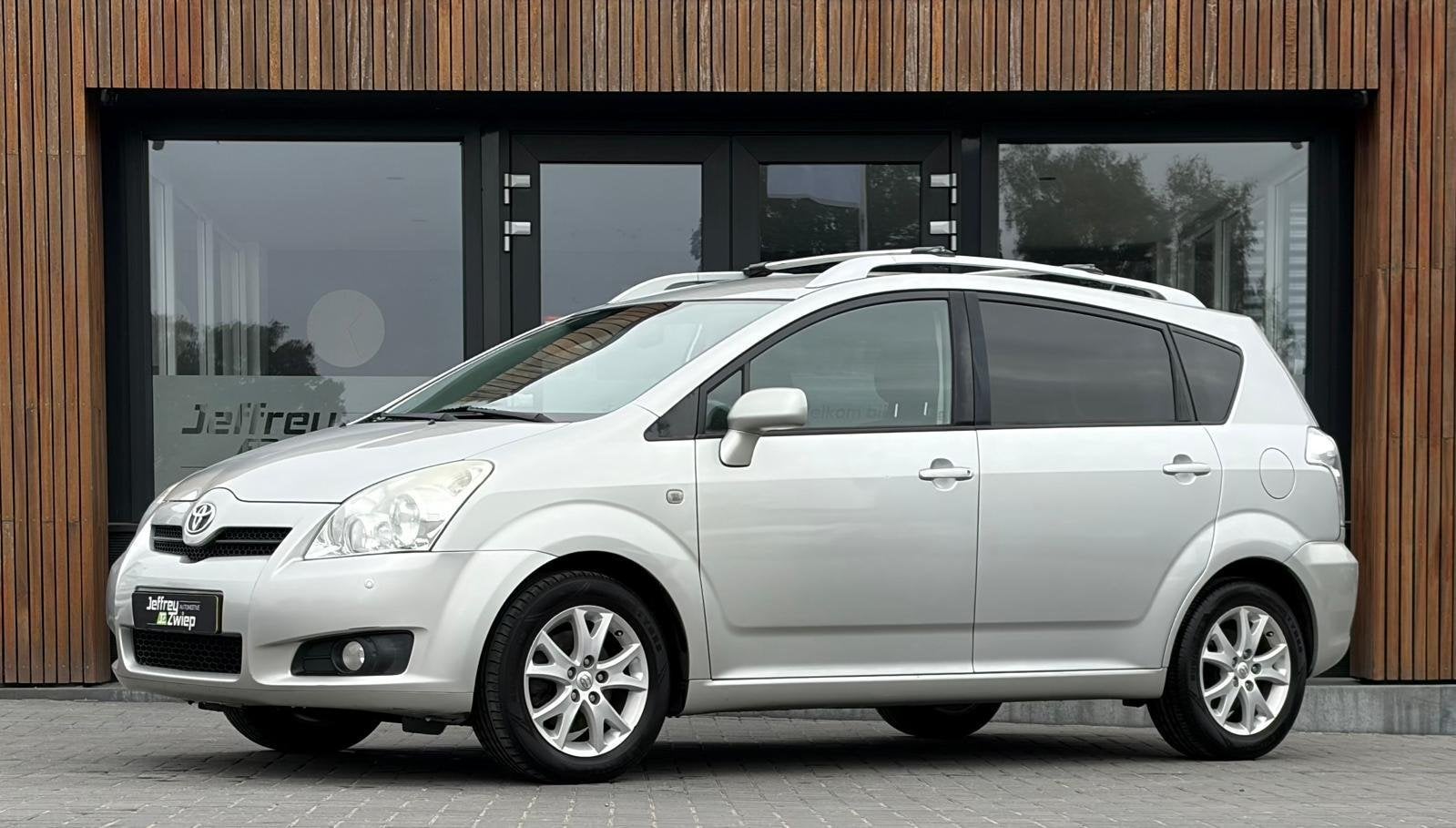 Toyota Verso 1.6 VVT-i Sol zeer scherp geprijsd! cruise/lich, Auto's, Dealer onderhouden, Gebruikt, 4 cilinders, Handgeschakeld