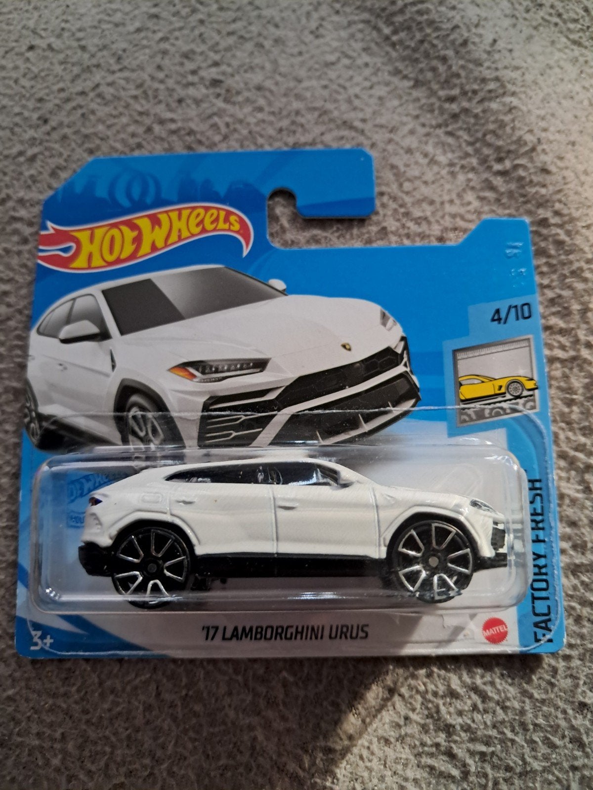 Hot Wheels Lamborghini Urus wit nieuw in verpakking, Ophalen of Verzenden, Nieuw, Auto