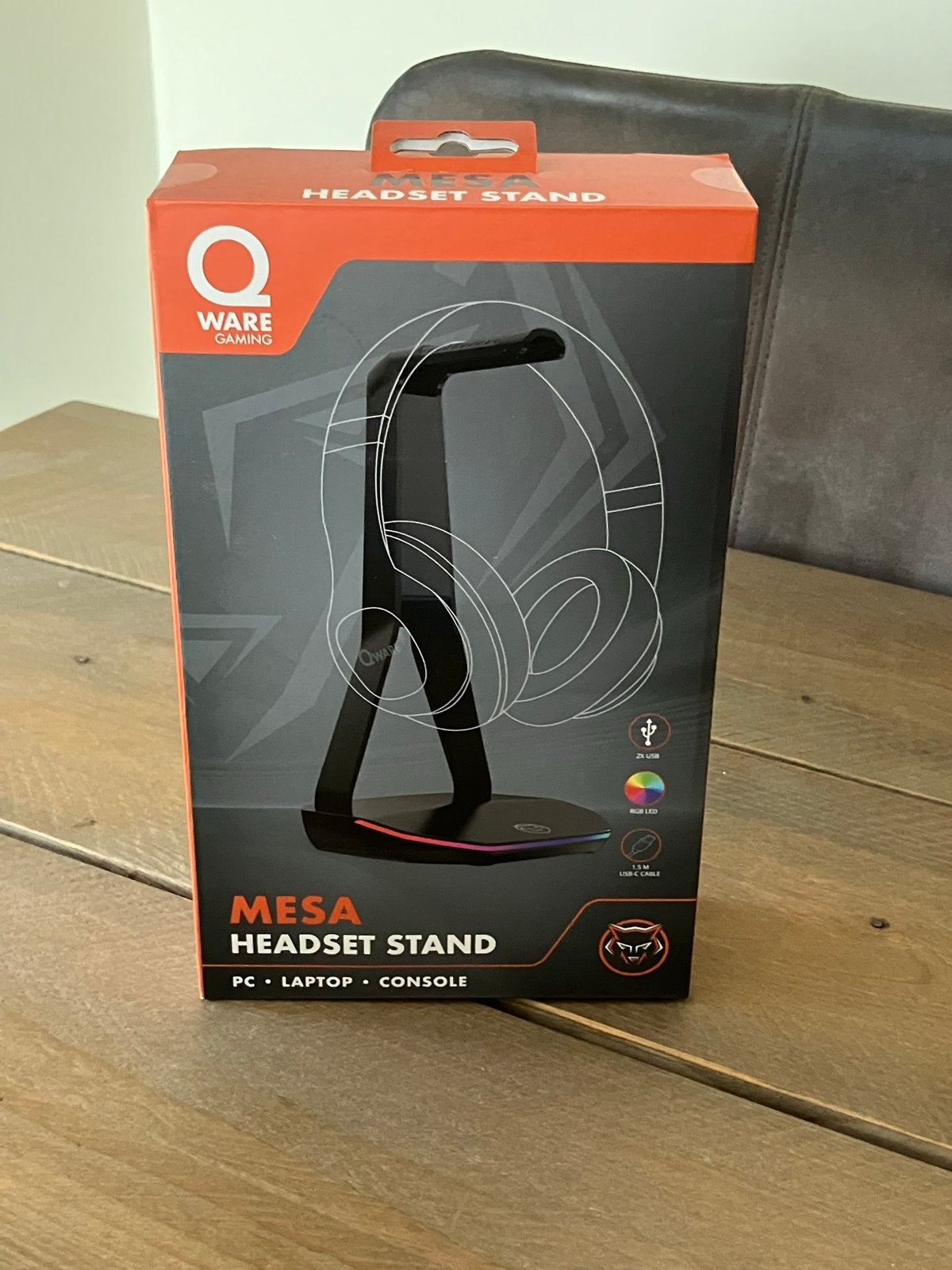 Qware Gaming Mesa Headset Stand - RGB LED