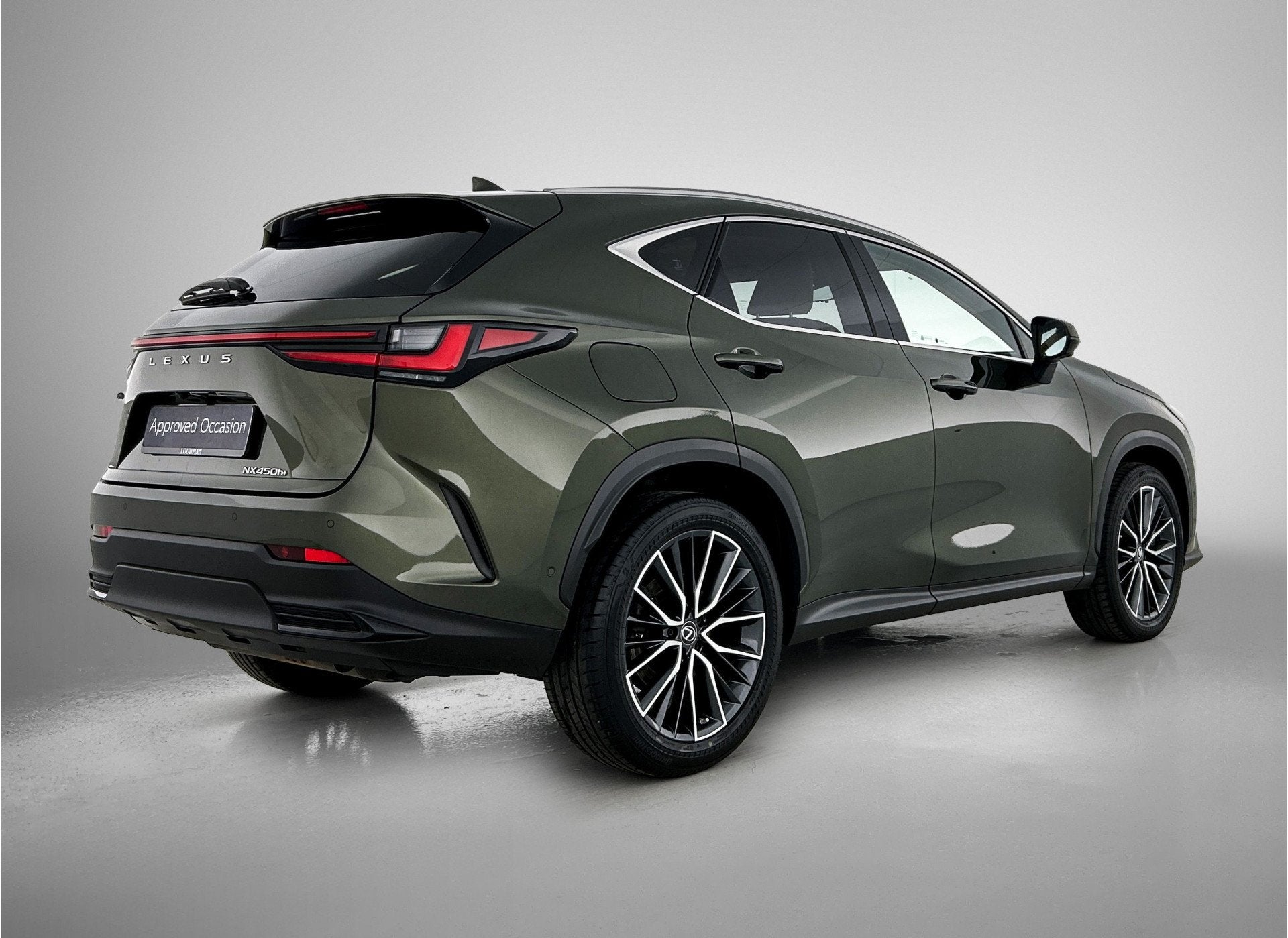 Lexus NX 450h+ AWD Executive Line | BTW Voertuig | Lederen b, Auto's, Automaat, Gebruikt, Euro 6, 4 cilinders