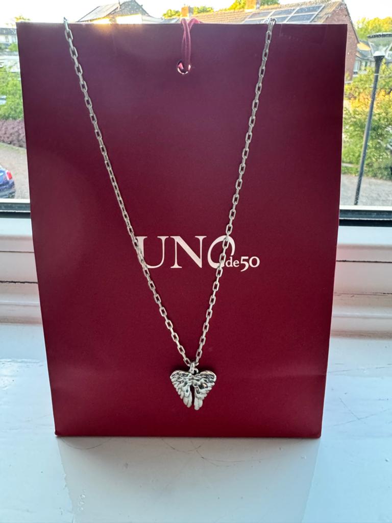 UNOde50 ketting ‘long necklace with wing’, Met hanger, Nieuw, Ophalen of Verzenden, Zilver