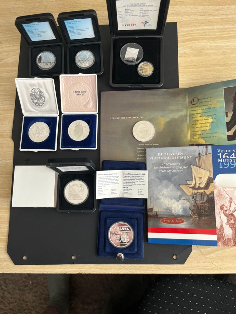 JULIANA EN BEATRIX 8 MOOIE ITEMS  PROOF-FDC, Koningin Juliana, Setje, Zilver, Ophalen of Verzenden