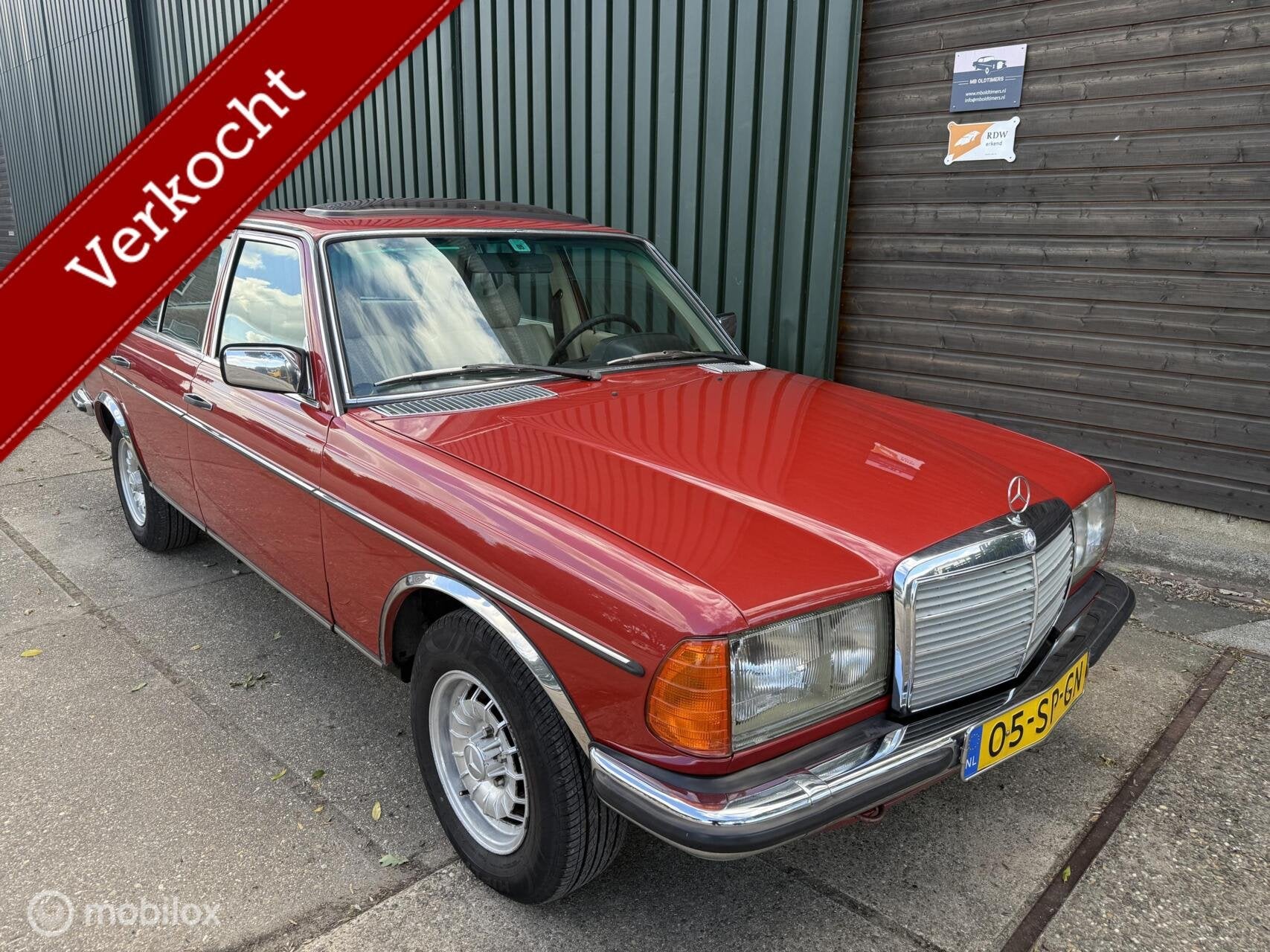 Mercedes-Benz W123 280E AUT/Schuifdak, Automaat, Beige, Mercedes-Benz, Bedrijf
