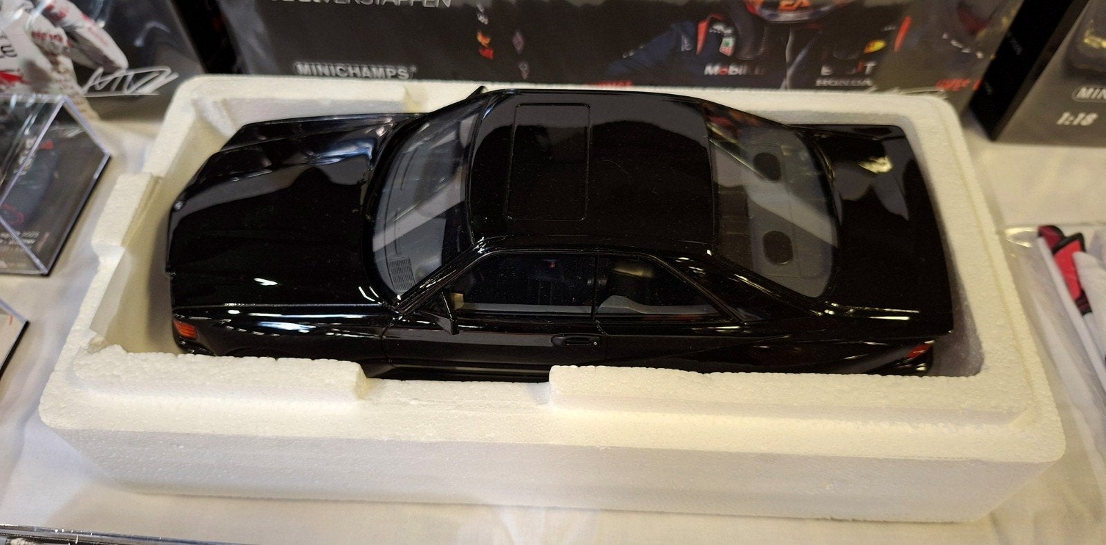Mercedes Benz 560 Sec Koenig Special 1:18 nieuw, Hobby en Vrije tijd, Modelauto's | 1:18, Ophalen, Nieuw, Auto, OttOMobile