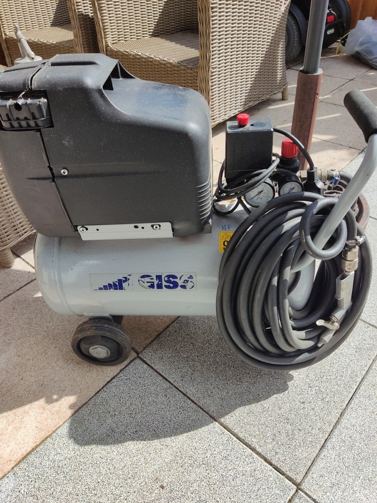 compresser  met toe behoren, 100 liter of meer, Ophalen