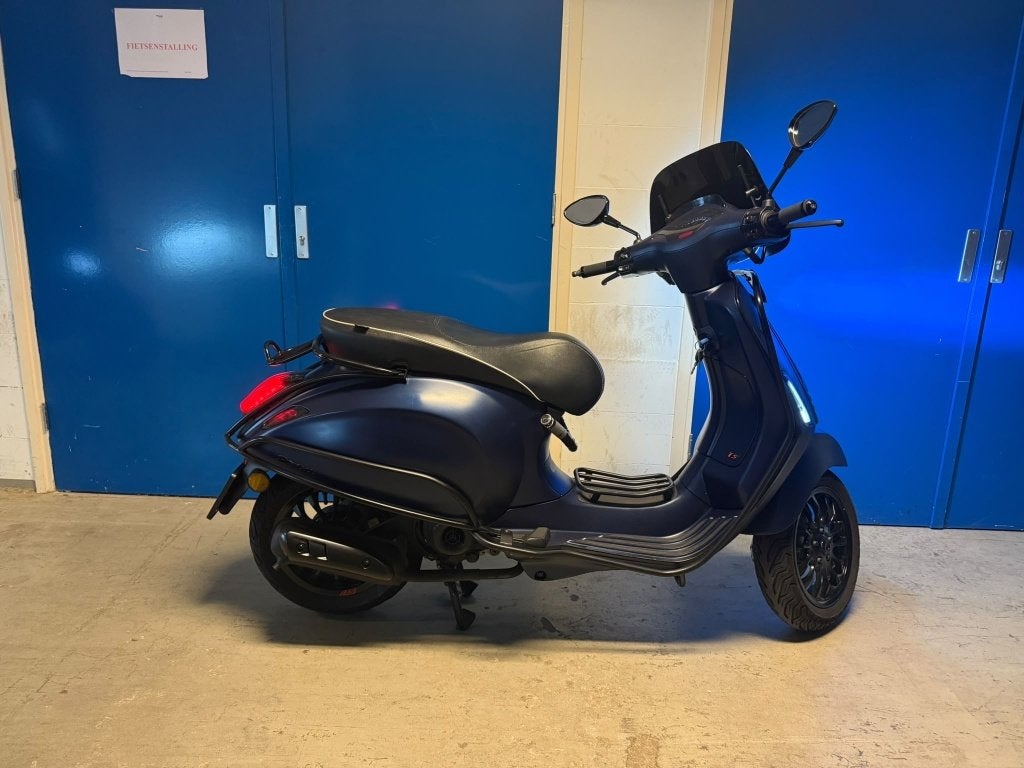 Vespa Sprint brom mat blauw 4t 45km 2016 80cc full option, Ophalen, Gebruikt, Overige modellen, Maximaal 45 km/u