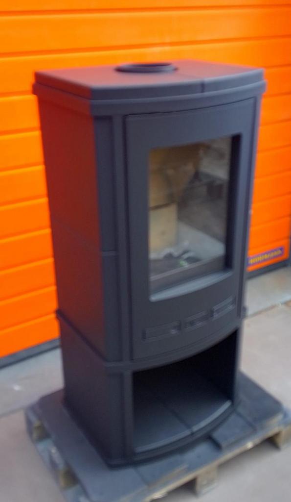 Altech Torus depot vrijstaande houtkachel, showroommod 6kW, Huis en Inrichting, Kachels, Ophalen, Houtkachel, Zo goed als nieuw