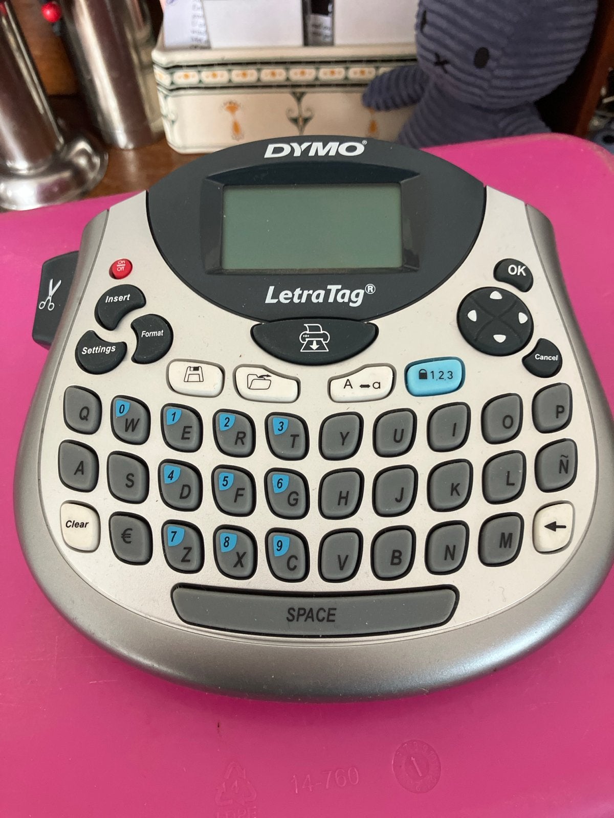 Dymo LetraTag labelprinter - Zo goed als nieuw, Computers en Software, Labelprinters, Zo goed als nieuw, Qwerty, Tape-label, Ophalen of Verzenden