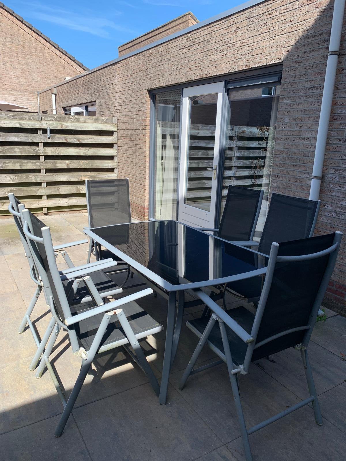 7-delig tuinset 6 inklapbare stoelen en 1 ruime tafel, Ophalen, Overige materialen, Gebruikt, 6 zitplaatsen