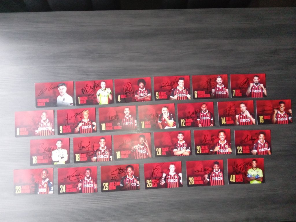 2021-2022 set gesigneerde spelerskaarten van OGC Nice, Ophalen of Verzenden, Nieuw, Buitenlandse clubs, Spelerskaart