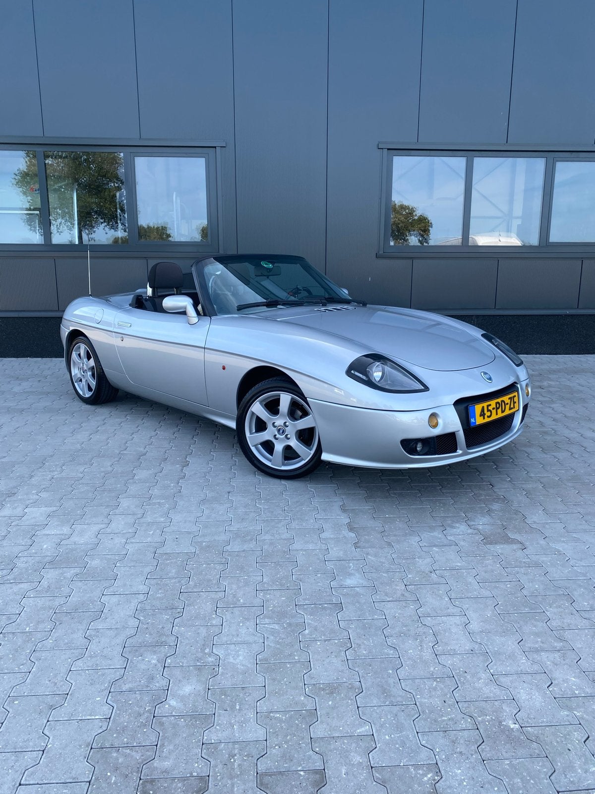 Fiat Barchetta 1.8 16V 2004 Grijs, Auto's, Fiat, 40 €/maand, 4 cilinders, Cabriolet, 450 kg