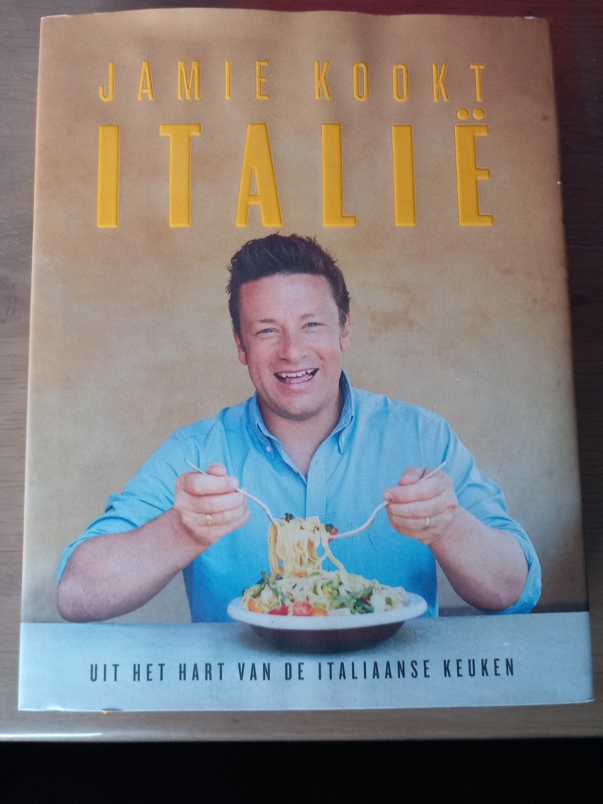 Jamie Kookt Italië - Uit het hart. Volledig nieuw, Boeken, Kookboeken, Italië, Hoofdgerechten, Nieuw, Ophalen of Verzenden