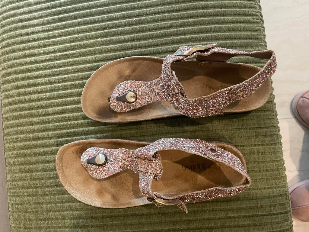 Kipling slippers, nauwelijks gedragen, Ophalen of Verzenden