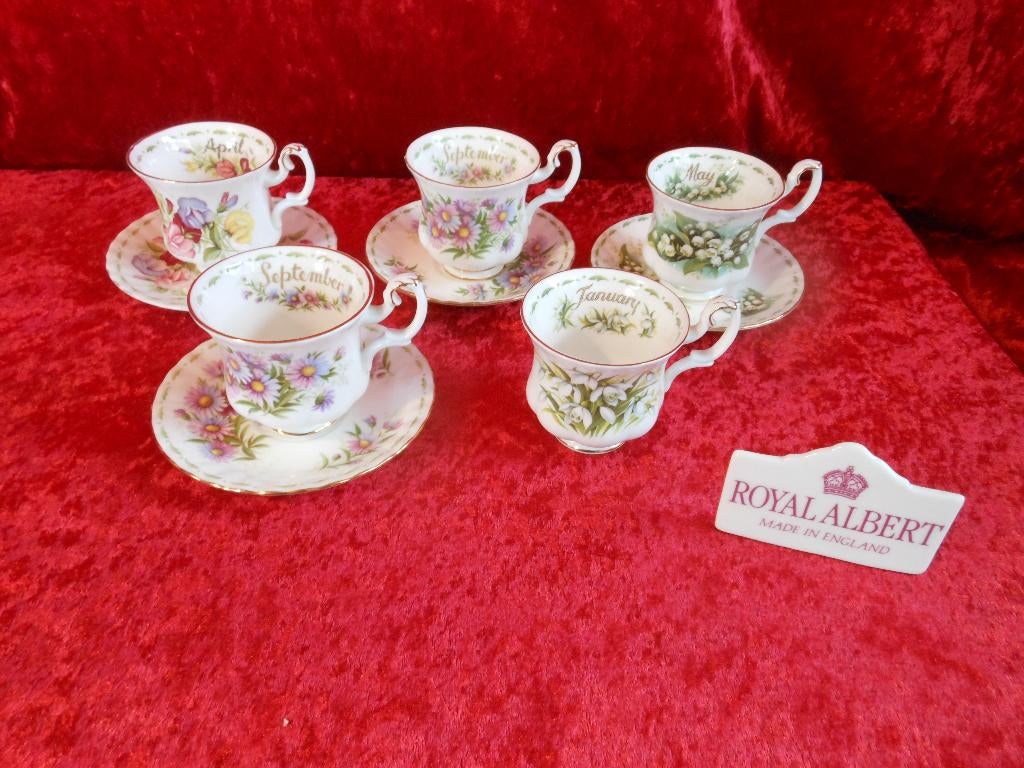 Royal Albert Flowers of the month dameskop en schotels, Ophalen of Verzenden