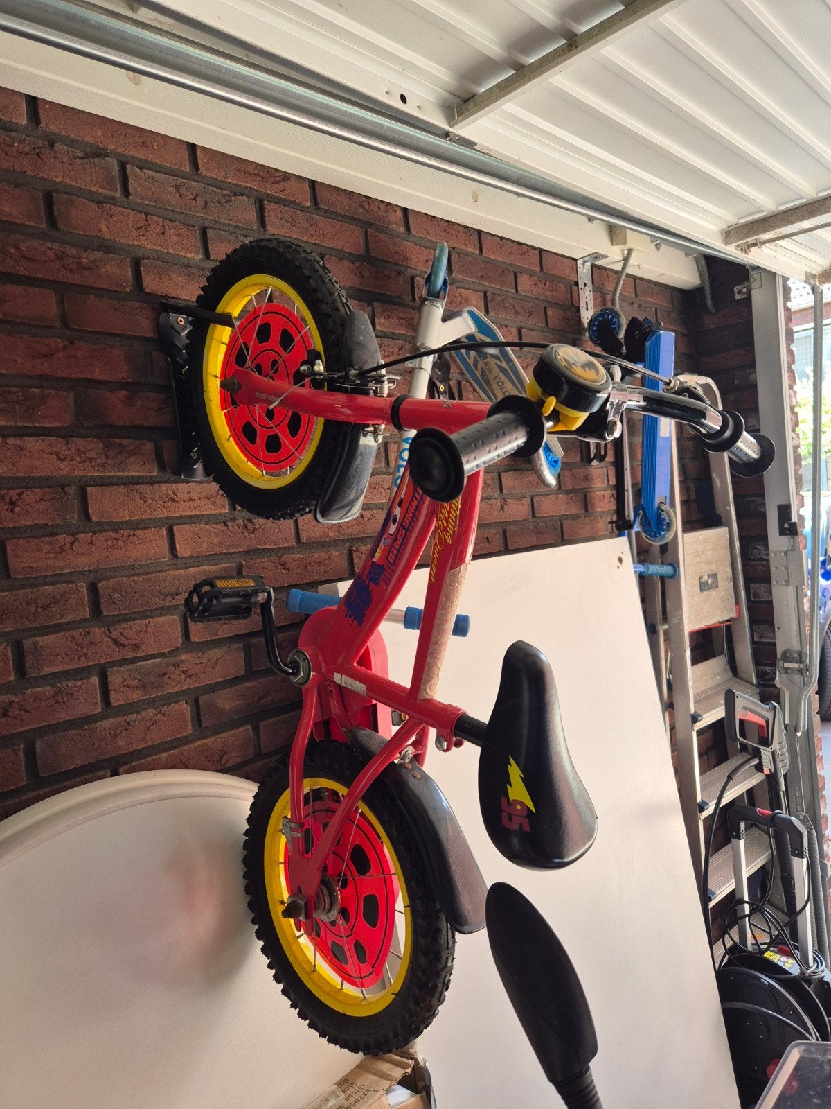 Cars 12 inch kinderfiets, Ophalen, Gebruikt, Minder dan 16 inch, Cars
