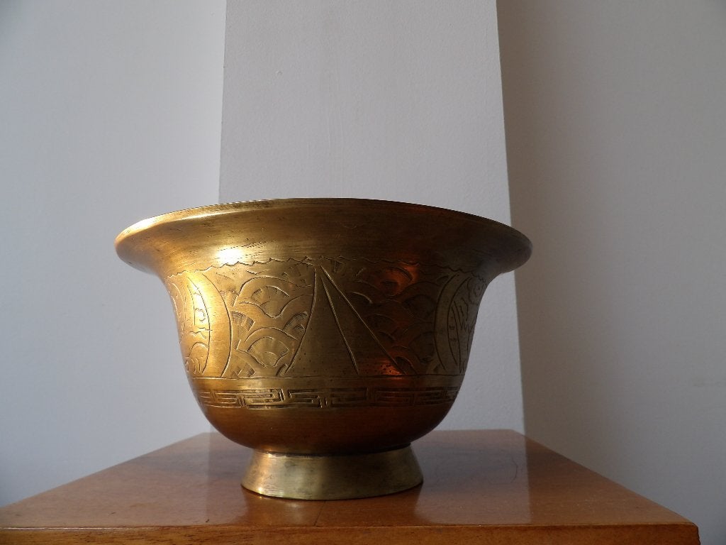 Antieke Chinese Bronzen Kom met Gedetailleerde Gravures, Ophalen of Verzenden