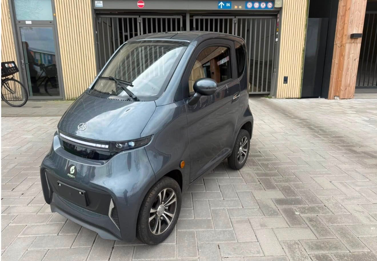 Move e4 overdekte scootmobiel met litium accu