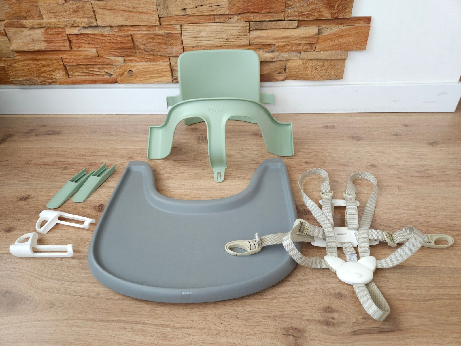 Stokke Tripp Trapp Tray + Babyset + Harness + Extended Glide, Ophalen of Verzenden, Zo goed als nieuw, Meegroeistoel, Gordel(s)