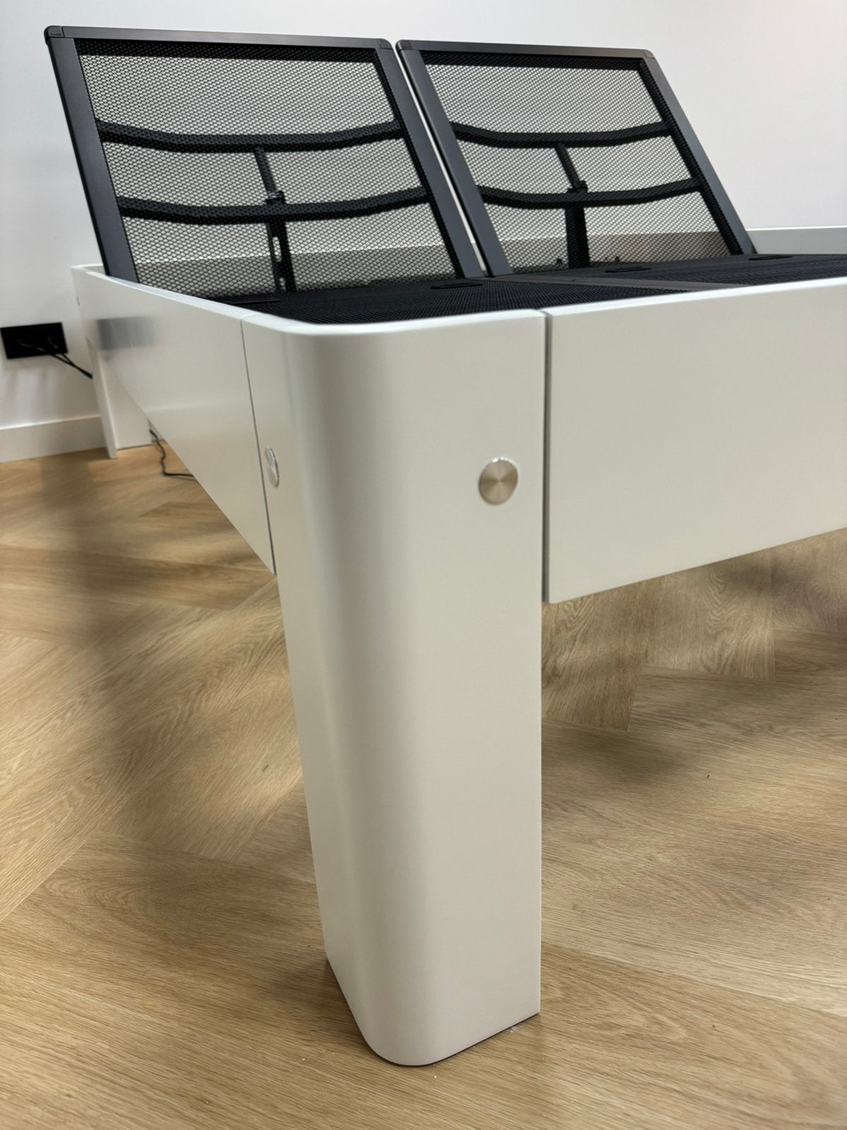 Showroommodel: Auping Auronde 160x200 Pure White 2M (-50%!), Huis en Inrichting, Slaapkamer | Bedden, Verstelbaar, BeddenHal, Wit